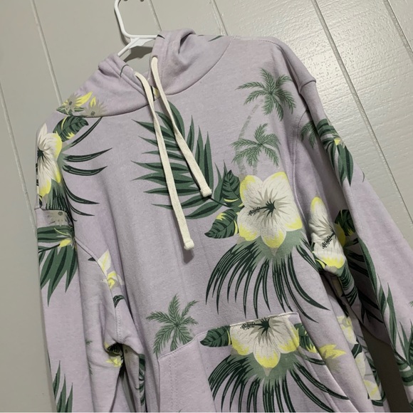 NWOT Men’s Purple US Vintage Collection Hawaiian Floral Long Sleeve Hoodie - Picture 2 of 5